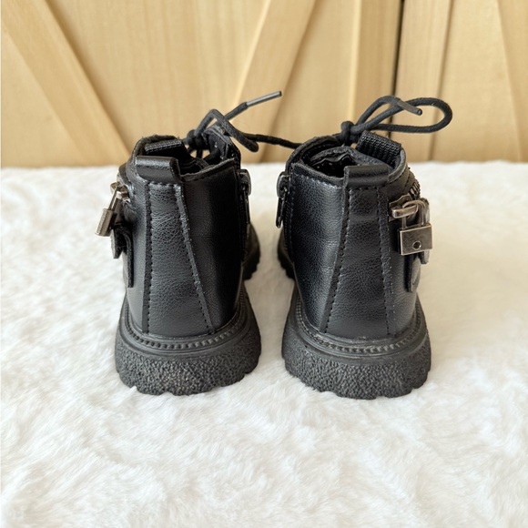 Black Combat Style Kids Boots Size 7 - Picture 4 of 6